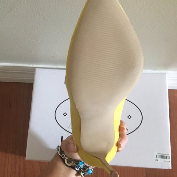 Steven madden daisei yellow suede - Picture 4 of 6